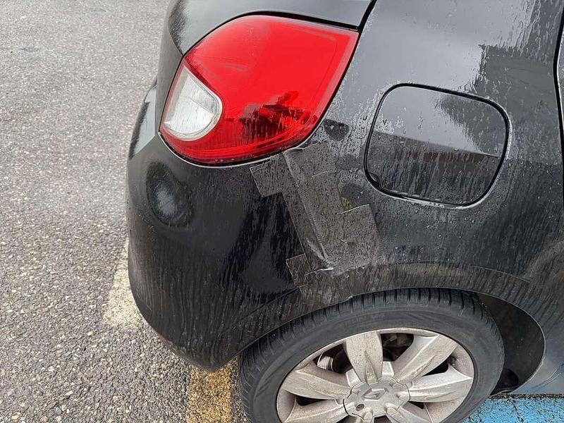 Usata Renault Clio IV Dynamique 75 CV (55 kW) 2012 Nero Berlina