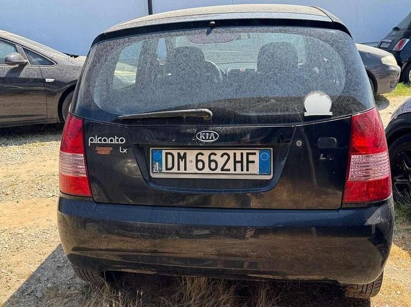 Usata Kia Picanto LX 60 CV (44 kW) 2008 Nero Utilitaria