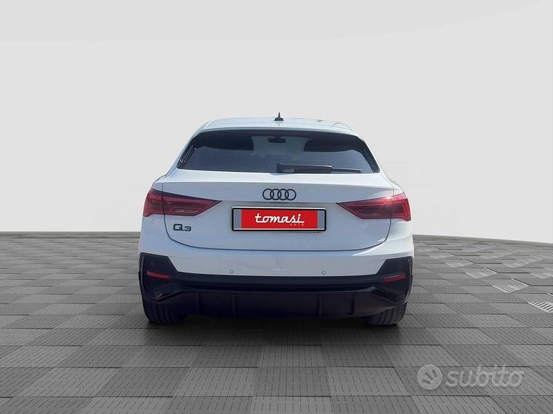 Usata Audi Q3 Design 150 CV (110 kW) 2024 Bianco SUV