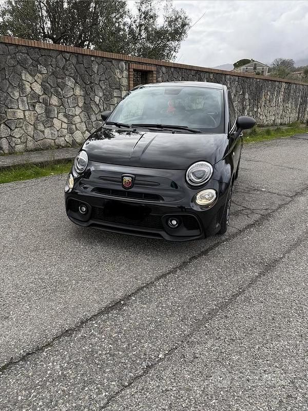 Usata Abarth 595 165 CV (121 kW) 2023 Nero Utilitaria