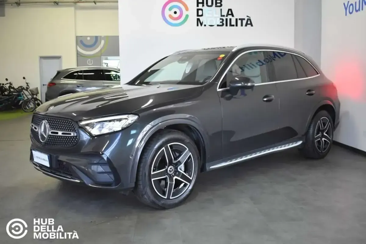 Usata Mercedes GLC220 Advanced 197 CV (144 kW) 2023 Grigio SUV