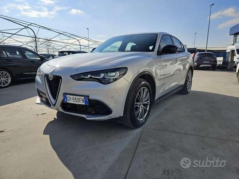Usata Alfa Romeo Stelvio Super 210 CV (154 kW) 2023 Grigio SUV