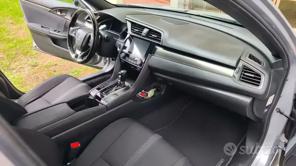 Usata Honda Civic Executive 126 CV (92 kW) 2019 Berlina