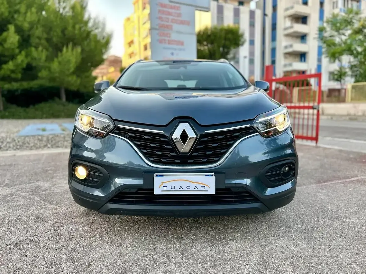 Usata Renault Kadjar Business 116 CV (85 kW) 2021 Grigio SUV