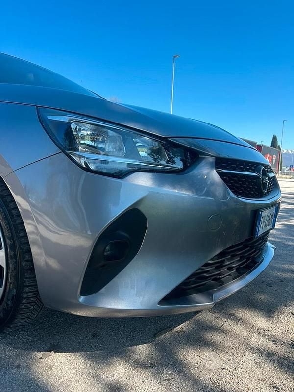 Usata Opel Corsa 100 CV (73 kW) 2020 Grigio Utilitaria
