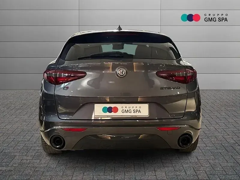 Usata Alfa Romeo Stelvio Veloce 209 CV (153 kW) 2021 Grigio SUV