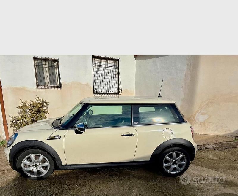 Usata Mini Cooper 88 CV (64 kW) 2008 Bianco Utilitaria