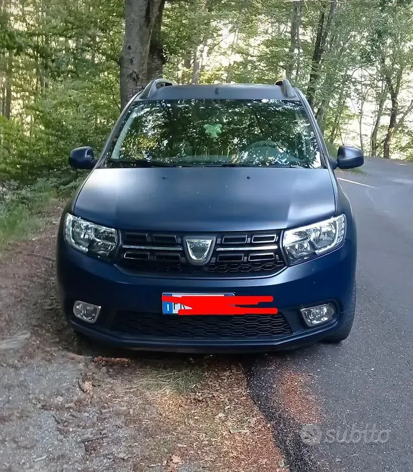 Usata Dacia Logan 75 CV (55 kW) 2018 Blu Berlina