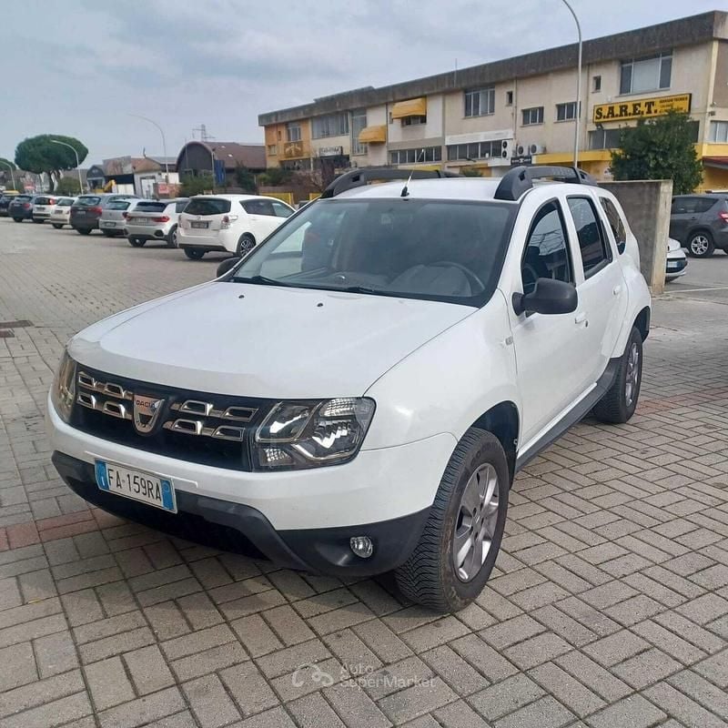 Usata Dacia Duster 109 CV (80 kW) 2015 Bianco SUV