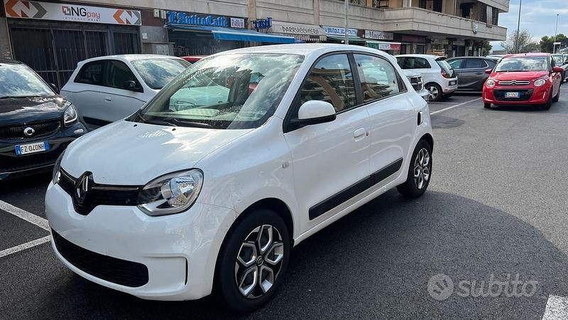Usata Renault Twingo Intens 65 CV (47 kW) 2019 Bianco Utilitaria