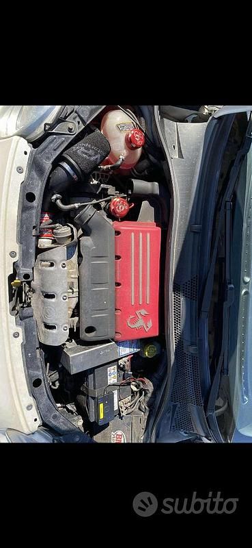 Usata Abarth 500 135 CV (99 kW) 2010 Bianco Utilitaria