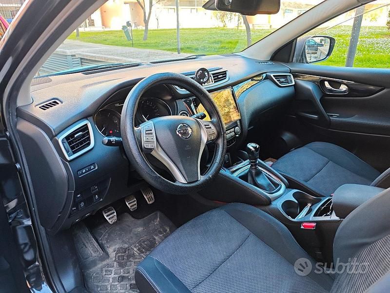 Usata Nissan Qashqai 360º 110 CV (80 kW) 2015 Nero SUV