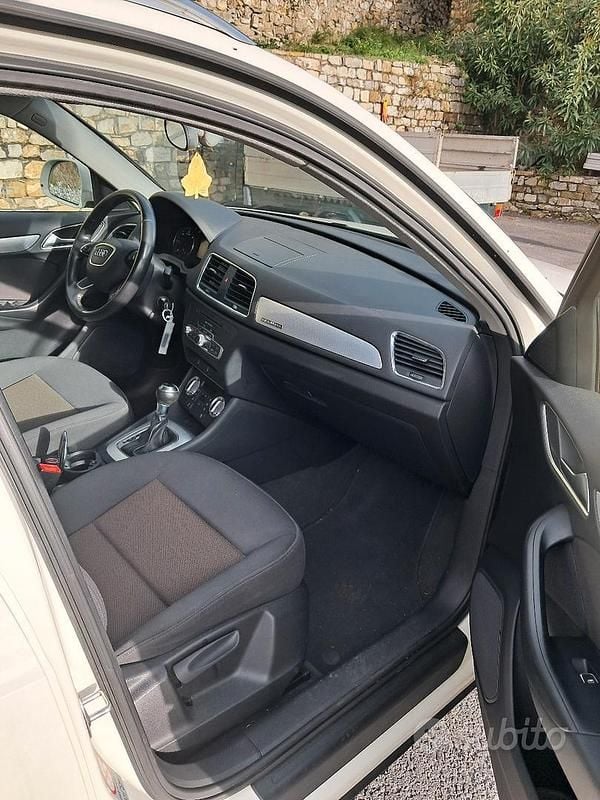 Usata Audi Q3 125 CV (91 kW) 2012 Bianco SUV