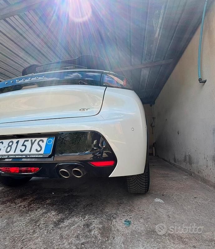 Bianco Usata 2021 Peugeot 208 GT Due volumi | 15.000 € - Immagine 1/4