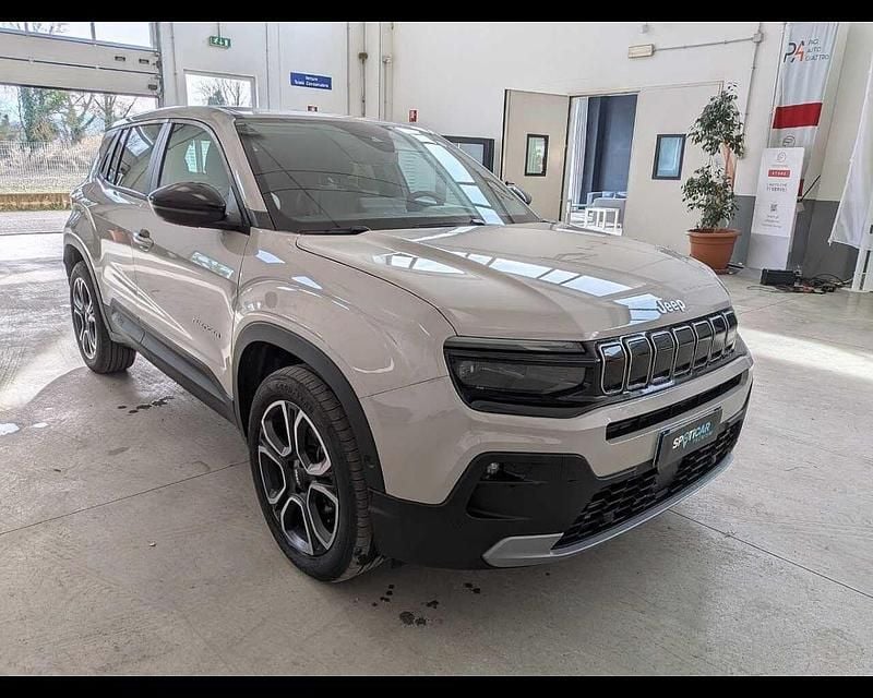 Usata Jeep Avenger Summit 101 CV (74 kW) 2025 Beige SUV
