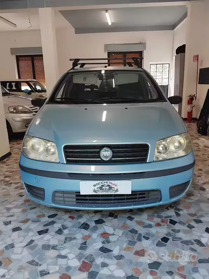 Usata Fiat Punto Active 60 CV (44 kW) 2005 Utilitaria