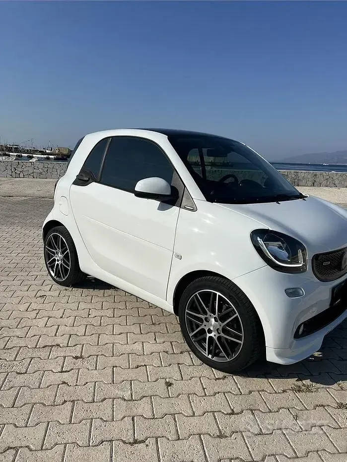 Usata Smart ForTwo Coupé Brabus Xclusive 109 CV (80 kW) 2017 Bianco Coupé