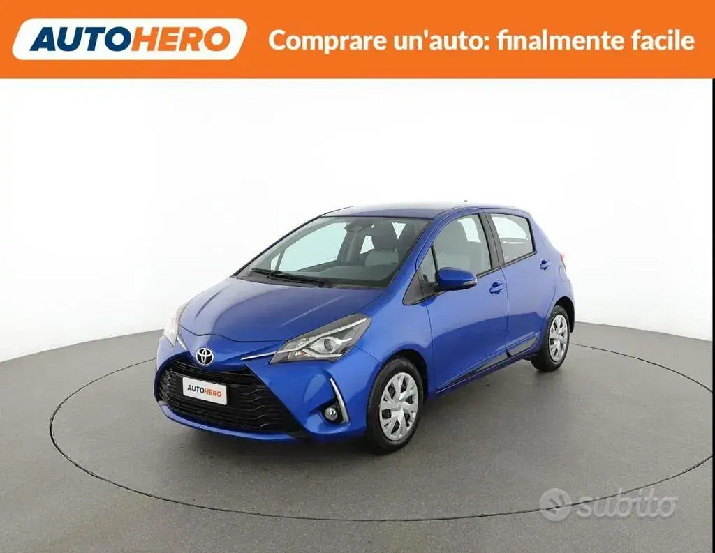Usata Toyota Yaris Active 90 CV (66 kW) 2017 Berlina