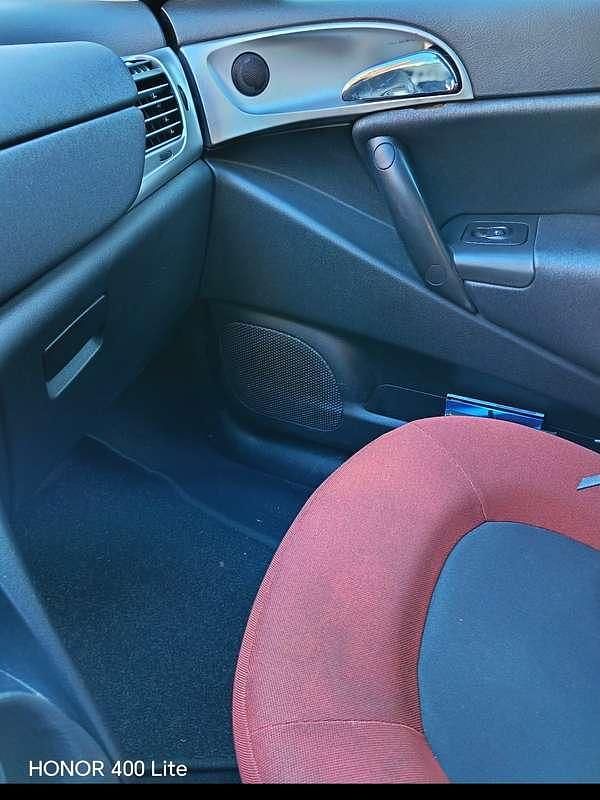 Usata Lancia Ypsilon 60 CV (44 kW) 2006 Utilitaria