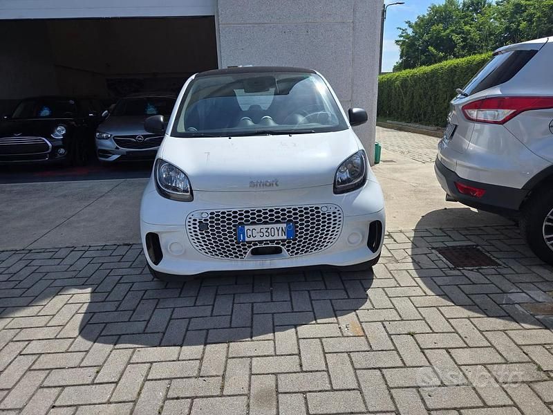 Usata Smart ForTwo Coupé Pure 2020 Bianco Utilitaria