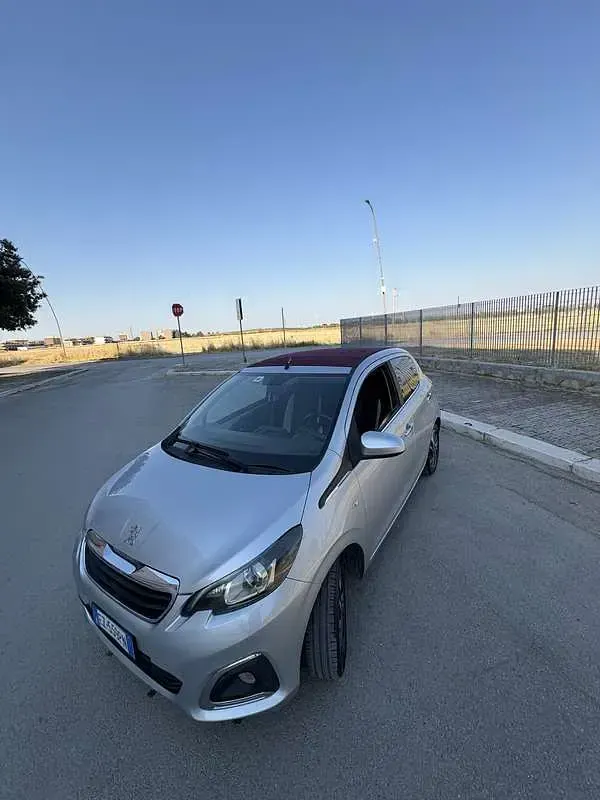 Usata Peugeot 108 Allure 82 CV (60 kW) 2015 Cabrio