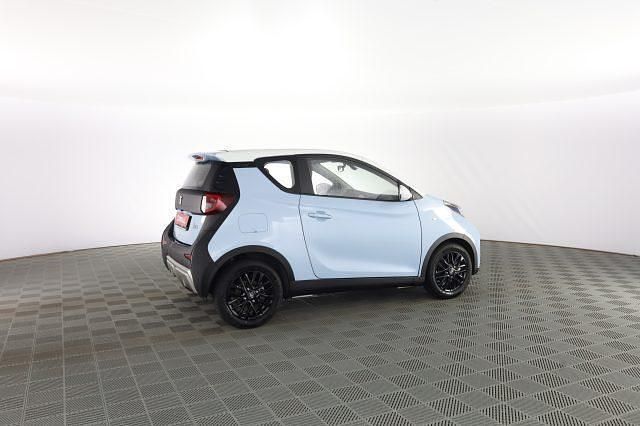 Nuova DR DR 1.0 19 kW (27 CV) 2025 White con tetto nero Utilitaria