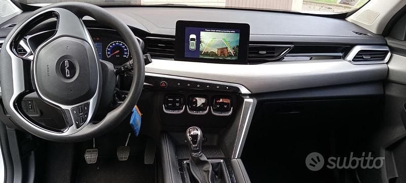 Usata EVO Evo 5 127 CV (93 kW) 2023 Bianco SUV