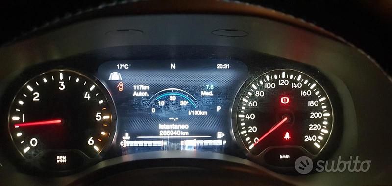 Usata Jeep Renegade Trailhawk 170 CV (125 kW) 2015 Nero SUV