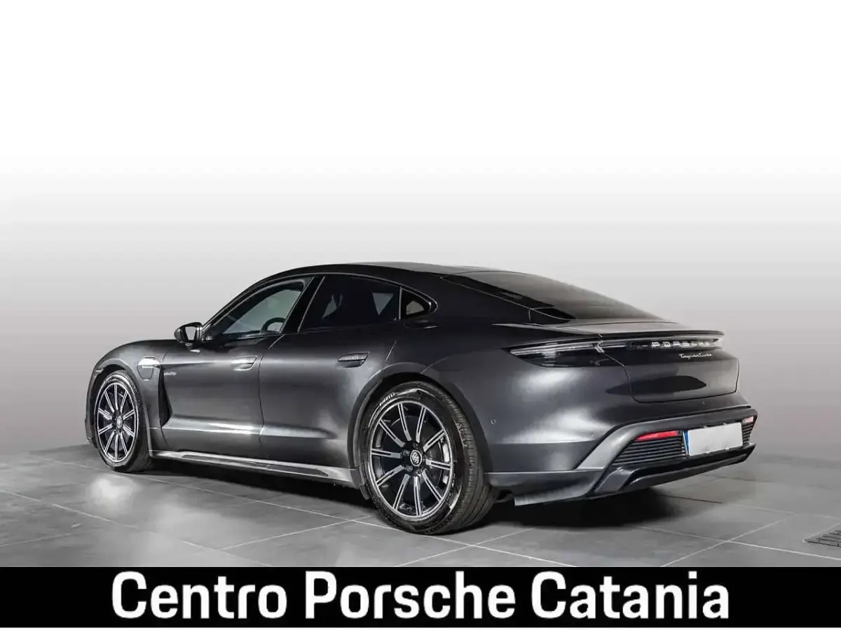 Usata Porsche Taycan Turbo 141 kW (193 CV) 2020 Other Berlina