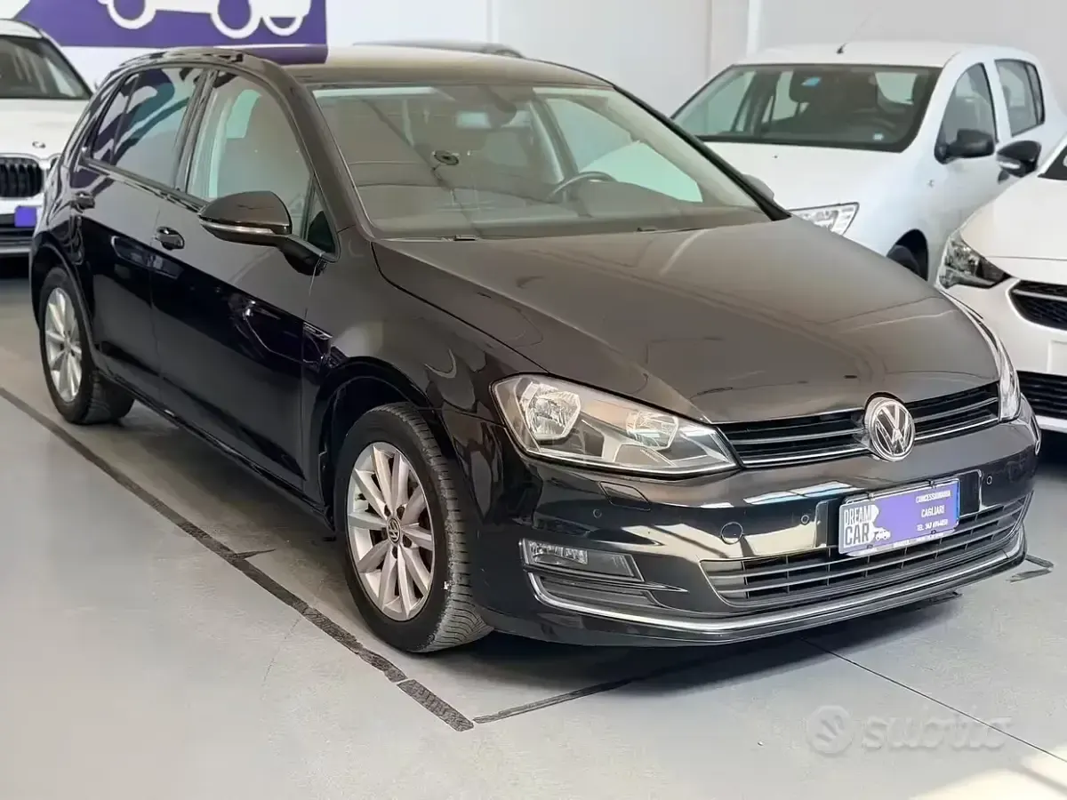 Usata VW Golf VII Highline 110 CV (80 kW) 2016 Nero Berlina