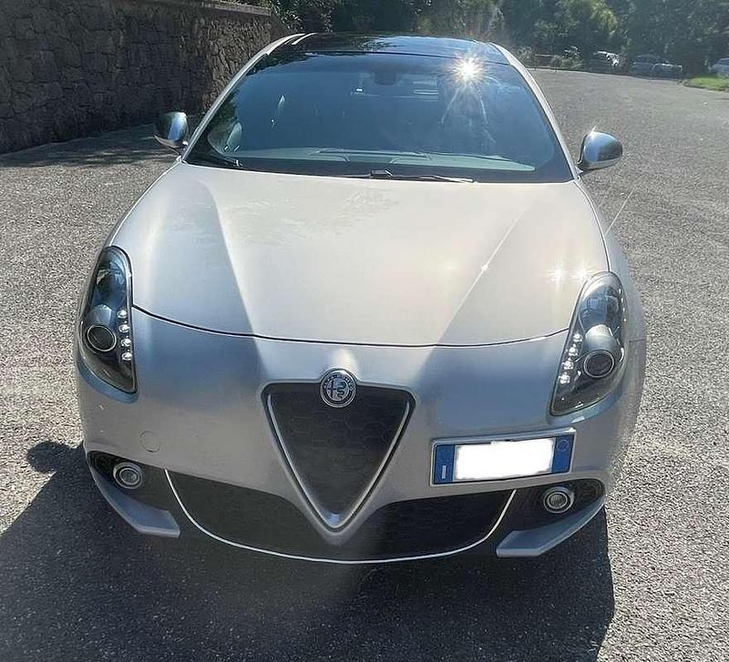 Usata Alfa Romeo Giulietta Super 120 CV (88 kW) 2016 Berlina