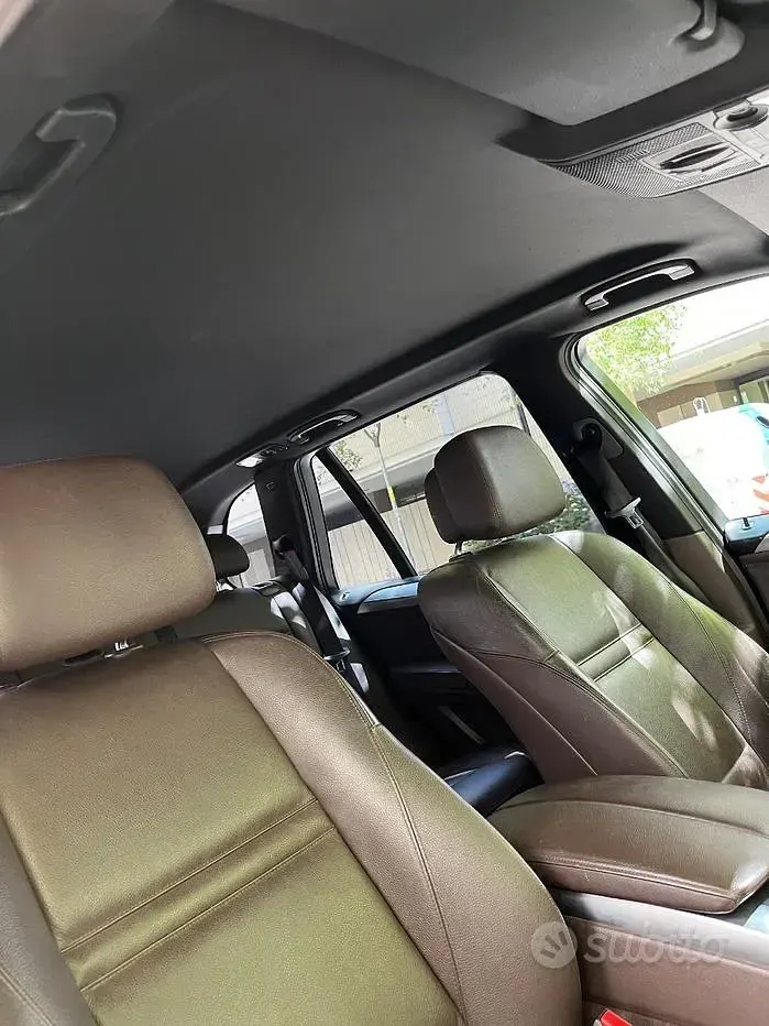 Usata BMW X5 245 CV (180 kW) 2011 Bianco SUV