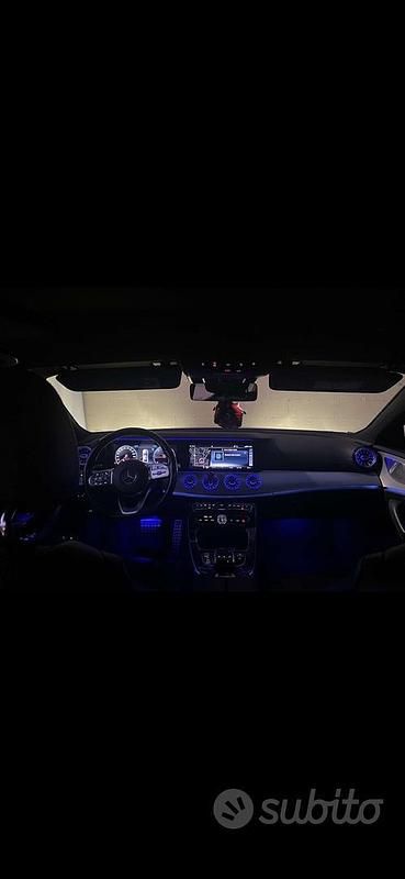 Usata Mercedes CLS300 245 CV (180 kW) 2019 Berlina