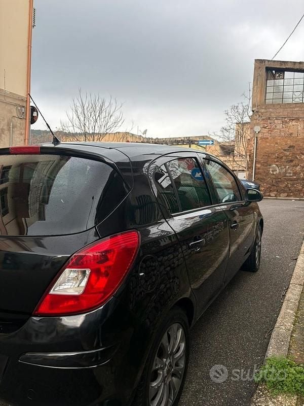 Occasion Opel Corsa 85 ch (62 kW) 2010 Noir Berline