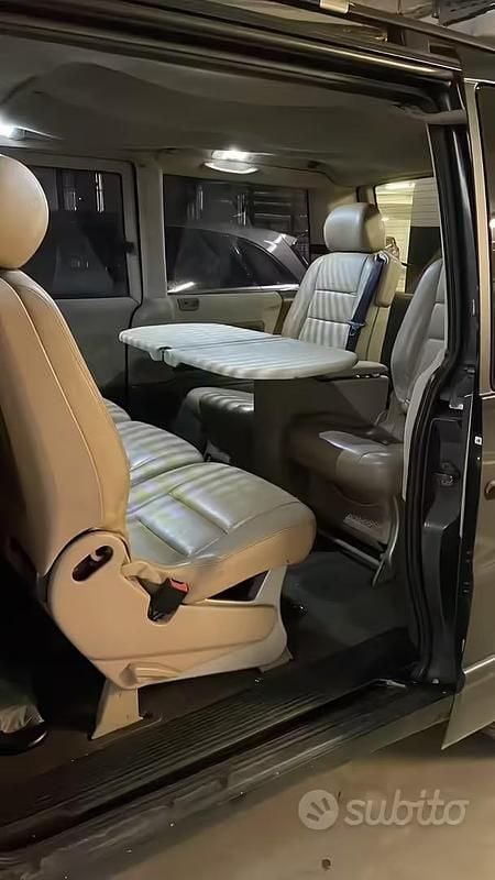 Usata Mercedes V220 2002 Nero Monovolume