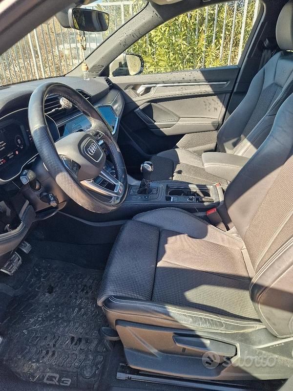 Usata Audi Q3 Sportback 150 CV (110 kW) 2023 Grigio SUV