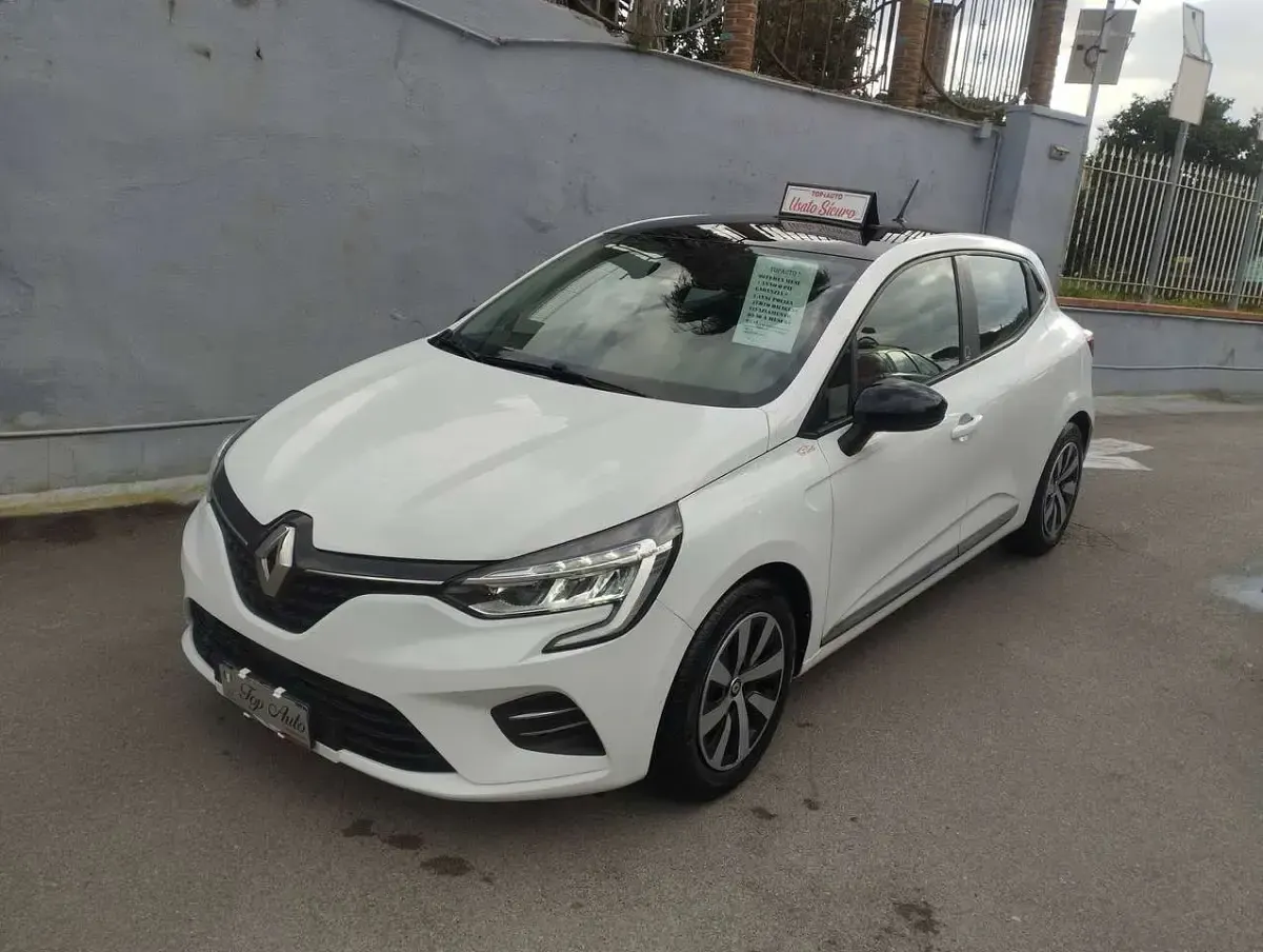 Usata Renault Clio V 86 CV (63 kW) 2020 Bicolore Berlina
