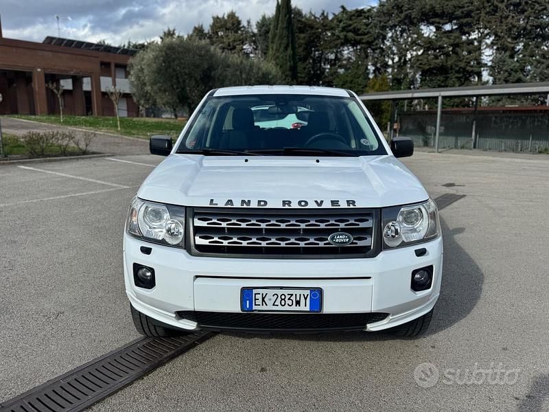 Usata Land Rover Freelander 2 HSE 149 CV (109 kW) 2012 Bianco SUV