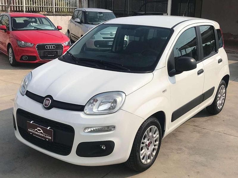 Usata Fiat Panda Easy 95 CV (69 kW) 2019 Bianco Utilitaria
