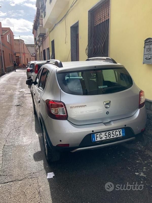 Usata Dacia Sandero 2017 Grigio Berlina