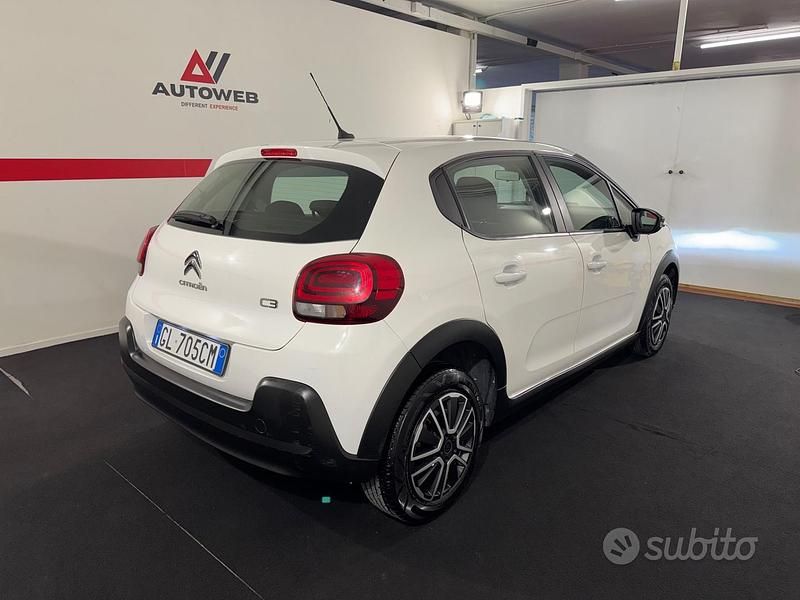 Usata Citroën C3 Shine 102 CV (75 kW) 2022 Bianco Utilitaria