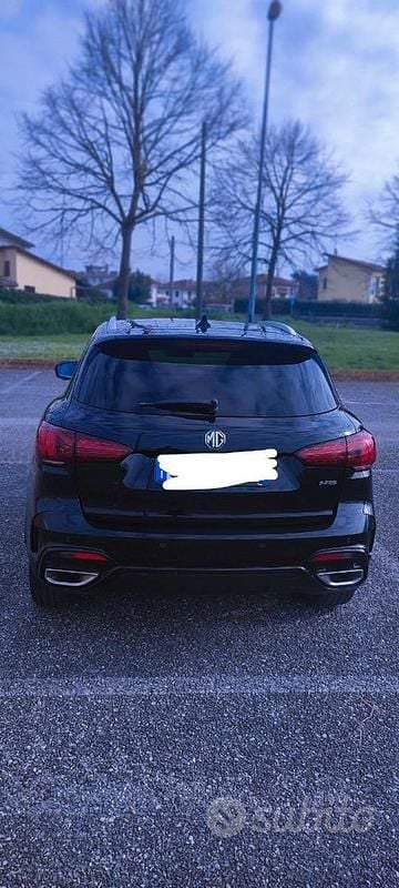 Usata MG HS 162 CV (119 kW) 2023 Nero SUV