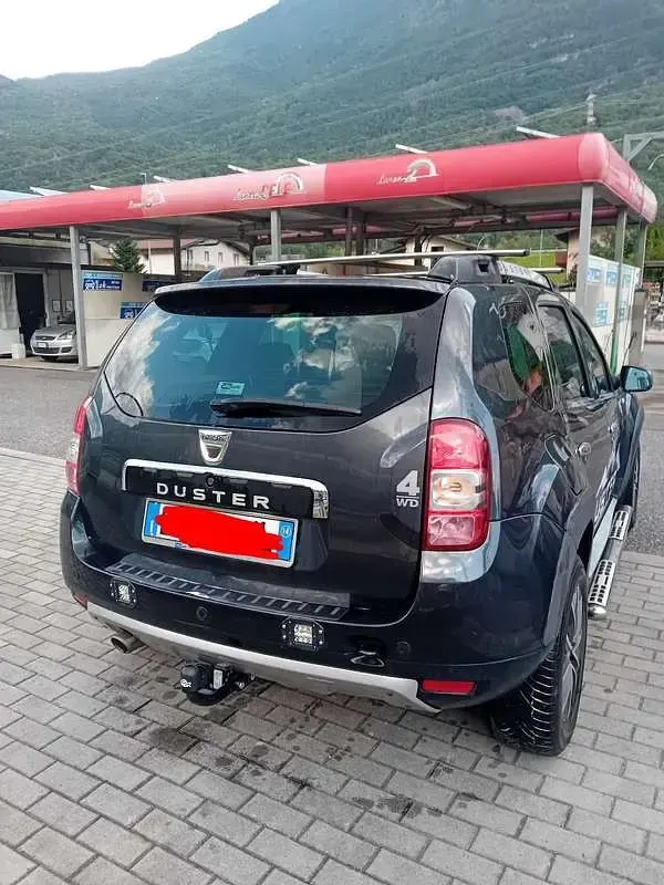 Usata Dacia Duster Lauréate 109 CV (80 kW) 2014 SUV