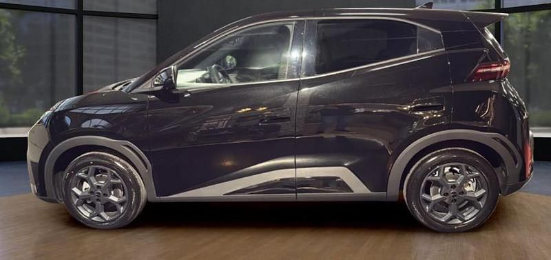 Nuova BYD Dolphin Surf Comfort 115 kW (157 CV) 2026 Polar night black Utilitaria