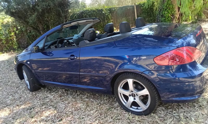 Usata Peugeot 307 CC 136 CV (100 kW) 2005 Blu Cabrio