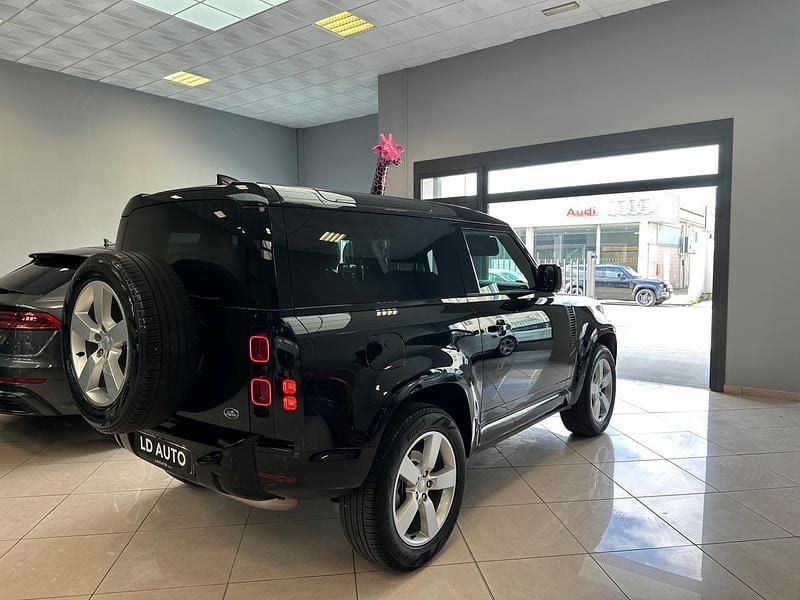 Usata Land Rover Defender HSE Dynamic 200 CV (147 kW) 2022 Nero SUV