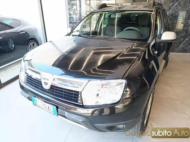 Usata Dacia Duster Lauréate 110 CV (80 kW) 2010 Nero SUV