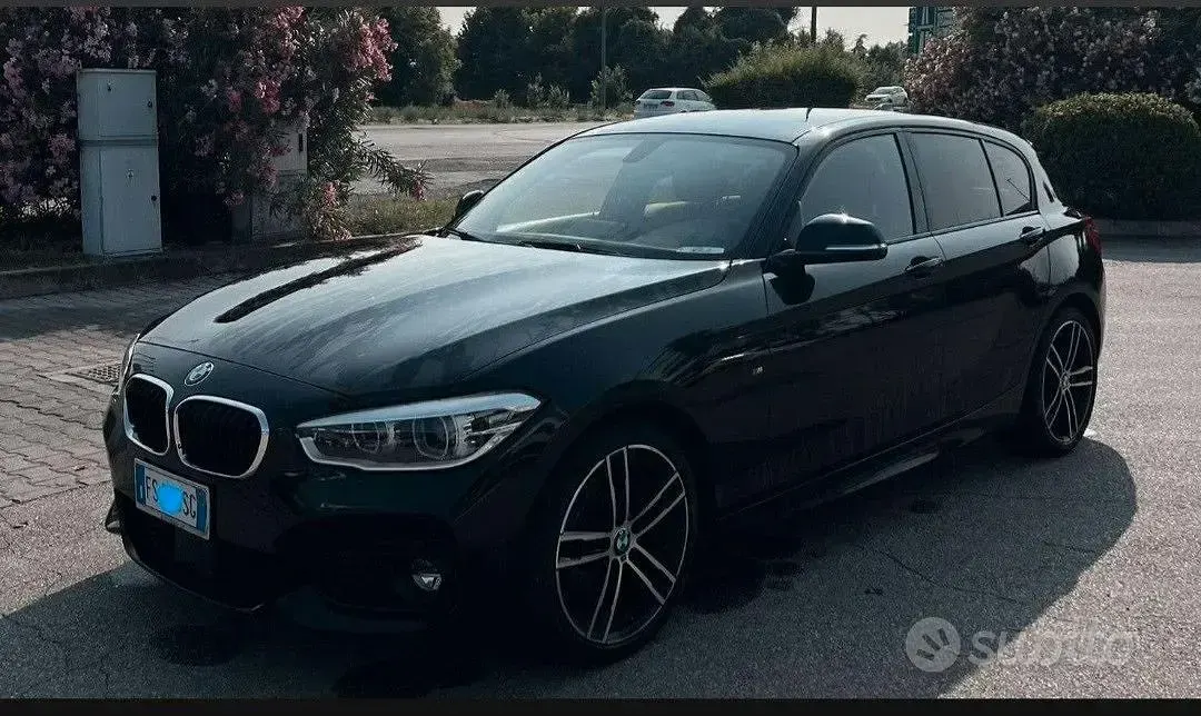 Usata BMW 120 M Sport 190 CV (139 kW) 2018 Nero Utilitaria