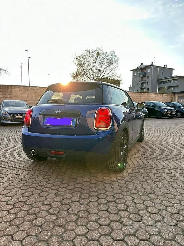 Usata Mini Cooper 136 CV (100 kW) 2019 Blu Utilitaria