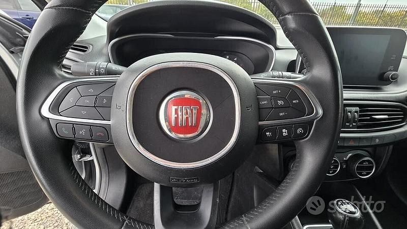 Occasion Fiat Tipo Lounge 120 ch (88 kW) 2017 Gris Break